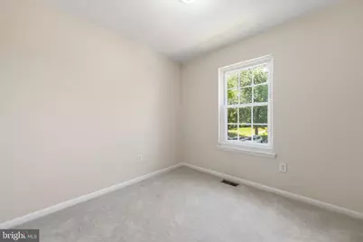 8209 Londonderry Court, Laurel, MD 20707 - Photo 13