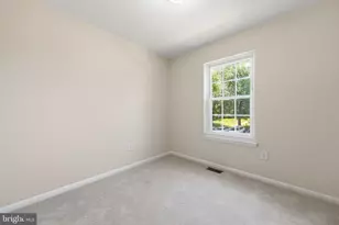 8209 Londonderry Ct, Laurel, MD 20707 - Photo 13