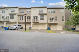 9524 Smithview Pl, Lanham, MD 20706 - Photo 5
