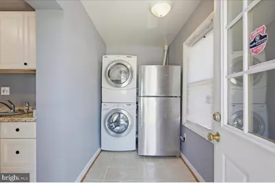 6815 Standish Drive, Hyattsville, MD 20784 - Photo 27