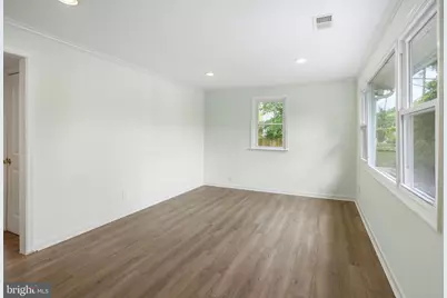 614 Larchmont Avenue, Capitol Heights, MD 20743 - Photo 7