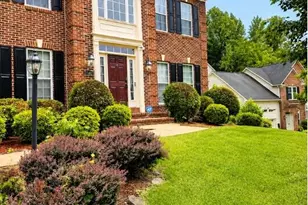5302 Trotters Glen Dr, Upper Marlboro, MD 20772 - Photo 1
