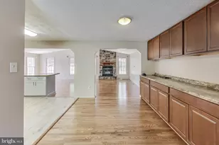 9217 Briarchip St, Laurel, MD 20708 - Photo 9