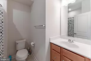 2503 Emerald Branch Dr, Hyattsville, MD 20782 - Photo 7