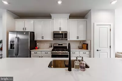 2503 Emerald Branch Drive, Hyattsville, MD 20782 - Photo 15