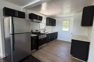 8626 Leslie Ave, Lanham, MD 20706 - Photo 7
