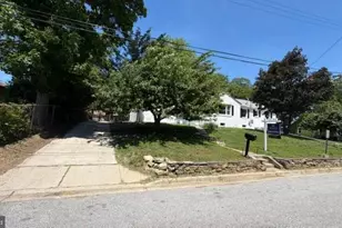 8626 Leslie Ave, Lanham, MD 20706 - Photo 47