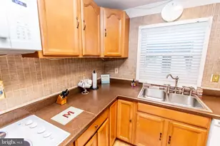 2004 Alban Ln, Bowie, MD 20716 - Photo 5