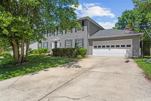 12204 Stanfield Ct, Bowie, MD 20720 - Photo 3