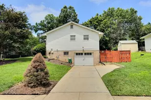 7610 Harpers Dr, Fort Washington, MD 20744 - Photo 3