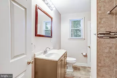 6207 Walton Avenue, Suitland, MD 20746 - Photo 11