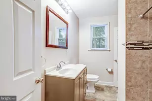 6207 Walton Ave, Suitland, MD 20746 - Photo 11