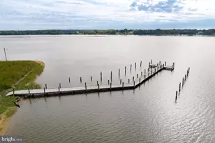 23401 Hawkins Dr, Aquasco, MD 20608 - Photo 57