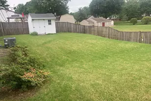 7710 Pacer Ct, Landover, MD 20785 - Photo 23