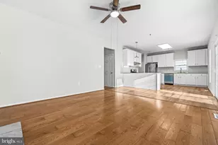 2605 Orchard Summitt Ct, Landover, MD 20785 - Photo 9