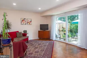 7812 Lakecrest Dr, Greenbelt, MD 20770 - Photo 7