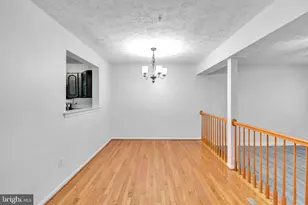 2406 Lemontree Ln, Springdale, MD 20774 - Photo 9