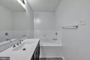 2406 Lemontree Ln, Springdale, MD 20774 - Photo 23