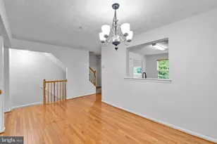 2406 Lemontree Ln, Springdale, MD 20774 - Photo 11