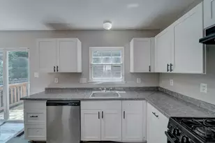 4708 Snowflower Blvd, Oxon Hill, MD 20745 - Photo 19