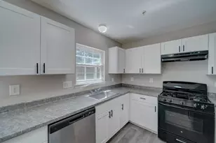 4708 Snowflower Blvd, Oxon Hill, MD 20745 - Photo 17