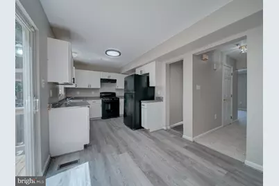 4708 Snowflower Boulevard, Oxon Hill, MD 20745 - Photo 17