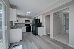 4708 Snowflower Blvd, Oxon Hill, MD 20745 - Photo 17