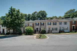 4708 Snowflower Blvd, Oxon Hill, MD 20745 - Photo 3