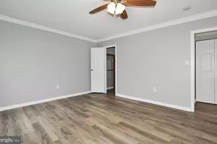 6928 Hanover Pkwy, Greenbelt, MD 20770 - Photo 25