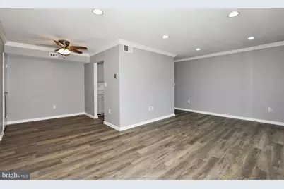 6928 Hanover Parkway #303, Greenbelt, MD 20770 - Photo 17