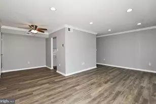 6928 Hanover Pkwy, Greenbelt, MD 20770 - Photo 17