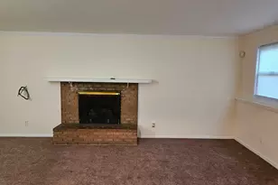 7200 Longbranch Dr, New Carrollton, MD 20784 - Photo 3