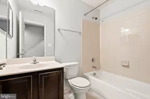 7427 Wood Mdw Wy, Lanham, MD 20706 - Photo 5