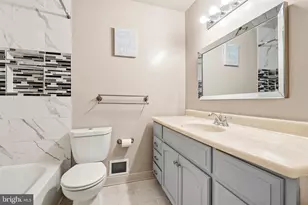 9104 Drake Pl, College Park, MD 20740 - Photo 35
