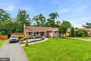 9104 Drake Pl, College Park, MD 20740 - Photo 3