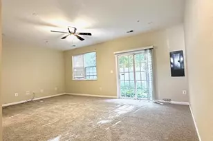 522 Tailgate Terrace, Landover, MD 20785 - Photo 5
