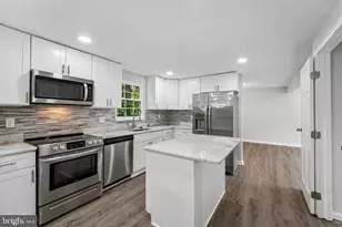 14026 Briarwood Dr, Laurel, MD 20708 - Photo 15