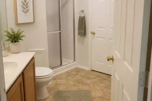 13900 Farnsworth Ln, Upper Marlboro, MD 20772 - Photo 5