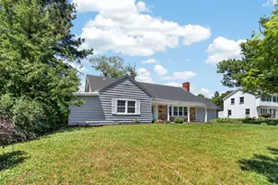 2702 Spindle Ln, Bowie, MD 20715 - Photo 3