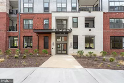 102 Saint Ives Place #305, Oxon Hill, MD 20745 - Photo 3