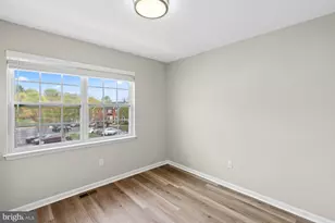 4935 Wallflower Wy, Oxon Hill, MD 20745 - Photo 25