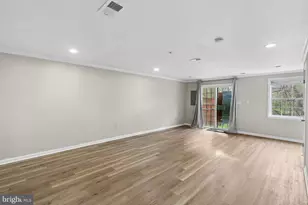 4935 Wallflower Wy, Oxon Hill, MD 20745 - Photo 11