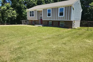 2904 White Pine Ct, Temple Hills, MD 20748 - Photo 1