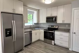 2904 White Pine Ct, Temple Hills, MD 20748 - Photo 11