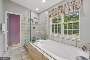 10309 Foxlake Dr, Bowie, MD 20721 - Photo 27