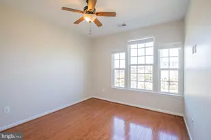 5307 S Center Dr, Greenbelt, MD 20770 - Photo 37