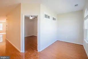 5307 S Center Dr, Greenbelt, MD 20770 - Photo 17