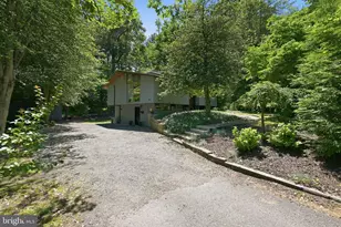 3413 Metzerott Rd, College Park, MD 20740 - Photo 3