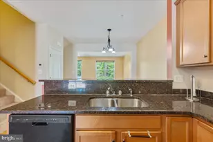 6103 Hanlon St, Capitol Heights, MD 20743 - Photo 9