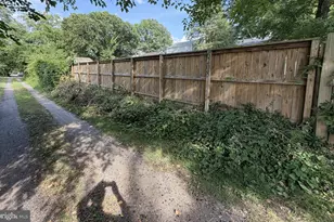 6208 Elmhurst St, District Heights, MD 20747 - Photo 31